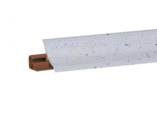 Искра белая