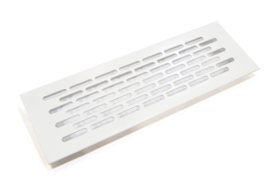 решетка белая 24.5х8